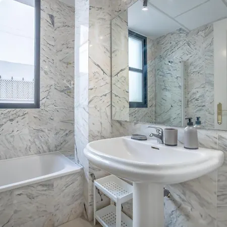 Apartamento Apto Omeya & Center & Parking Incluido *